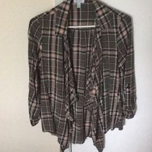 Susina size small olive and pink plaid cardigan
